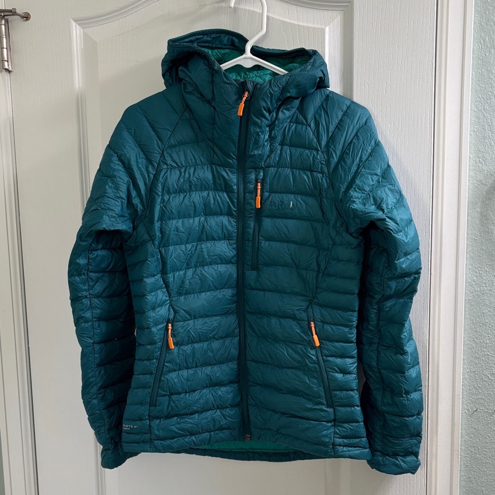 RAB Microlight 700 fill Down Jacket womens small